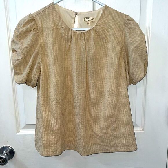 Hayden Girls Seersucker Puff Sleeve Top in  beige w keyhole closure sz XL - Picture 3 of 12